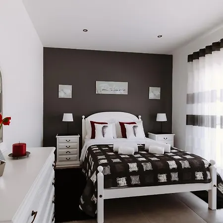 Villa Barrocas Village *